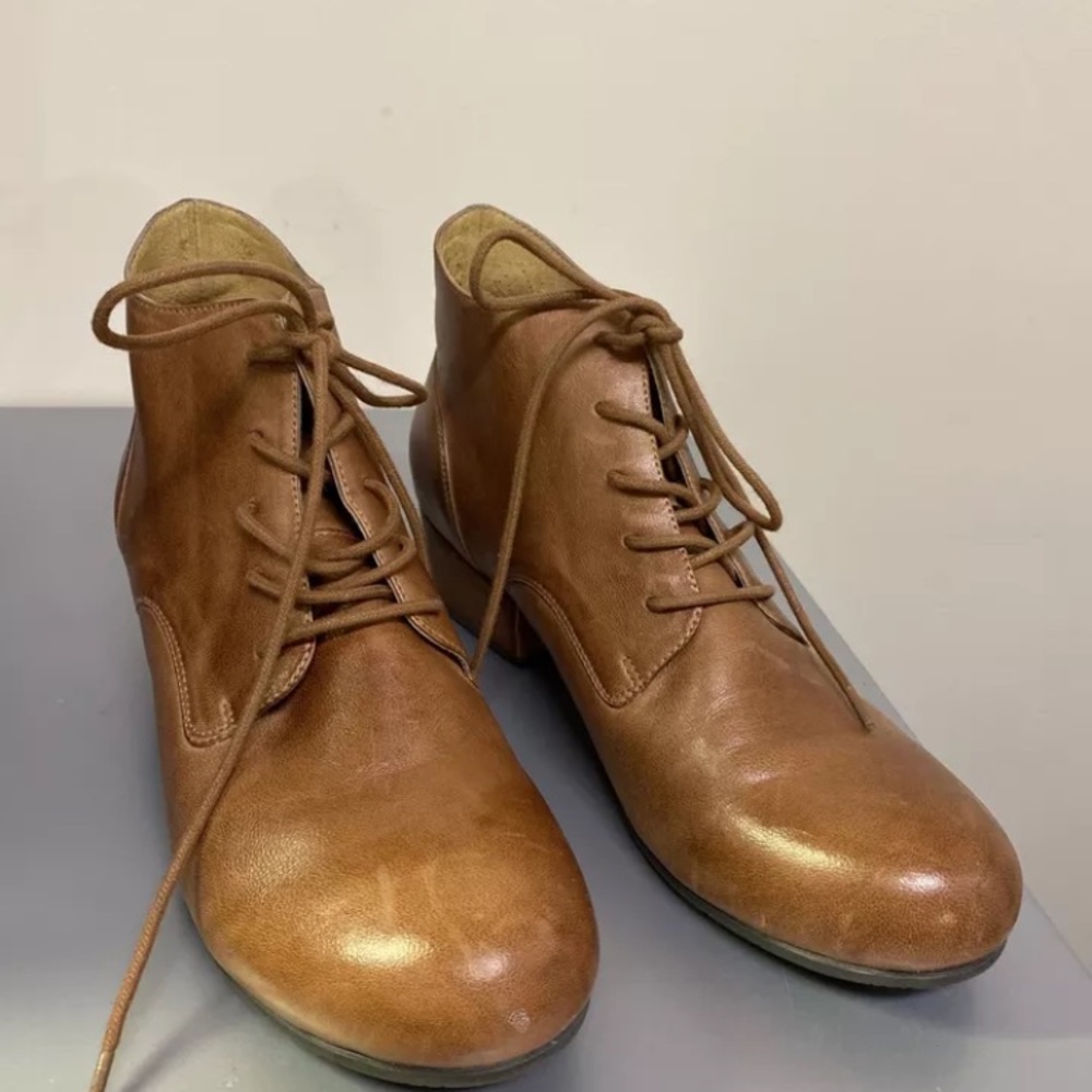 Chocolat Blu Kory Cottagecore 8 boots